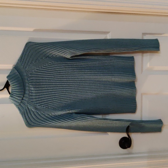 Nine & Company by Nine West Women's Long Sleeve Blue Sweater Size Small - Picture 2 of 4